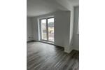 Etagenwohnung Kirchheim - 4 Zimmer, 98 m&sup2;, 900&euro; | Angebot:26679032