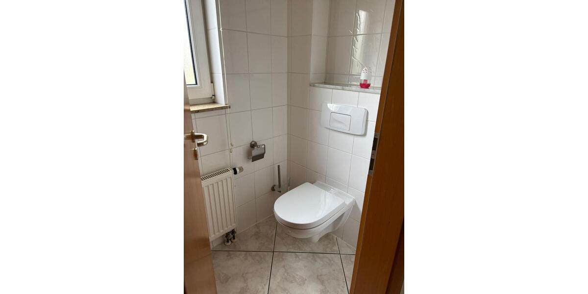 Doppelhaushälfte Bönnigheim - 4 Zimmer, 116 m&sup2;, 420.000&euro; | Angebot:27146214
