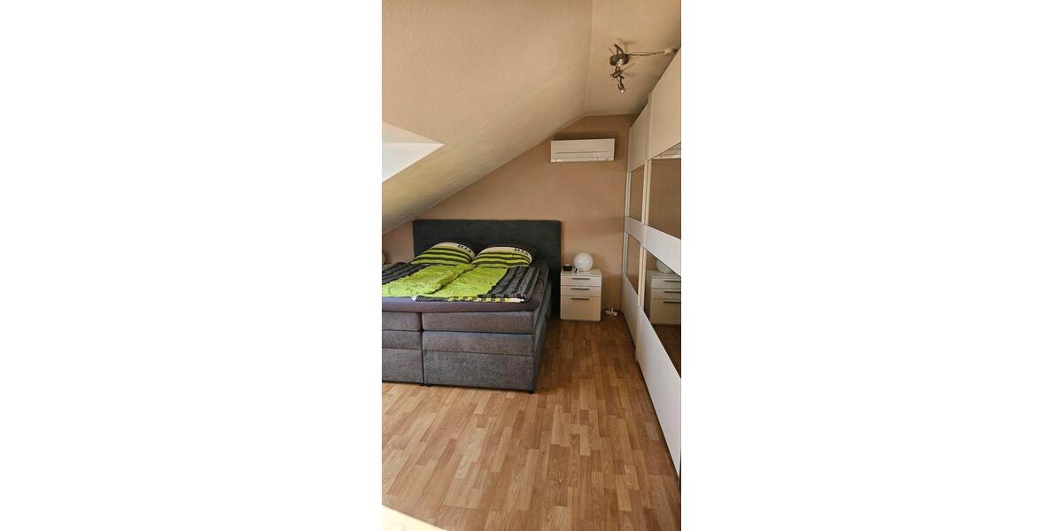 Dachgeschoßwohnung Püttlingen - 2 Zimmer, 101 m&sup2;, 800&euro; | Angebot:26412248