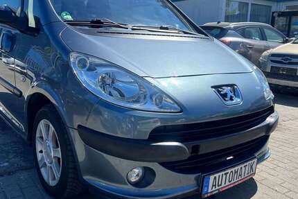 Peugeot 1007 103.100 km 3.990 &euro; Berlin 12681