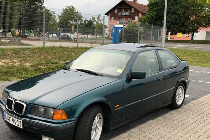 BMW 318 289.999 km 2.250 &euro; Neusäß 86356