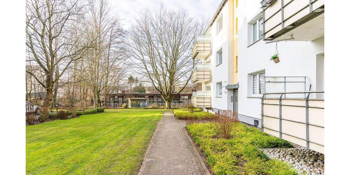 Machen Sie es sich gemütlich - gut geschnitten mit Garage und kurzen Wegen. 4 zimmer