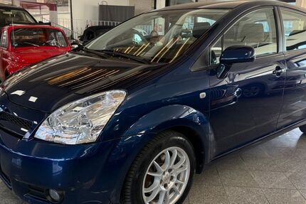 Toyota Corolla Verso 82.000 km 5.290 &euro; Gelsenkirchen 45881