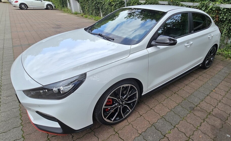 i30