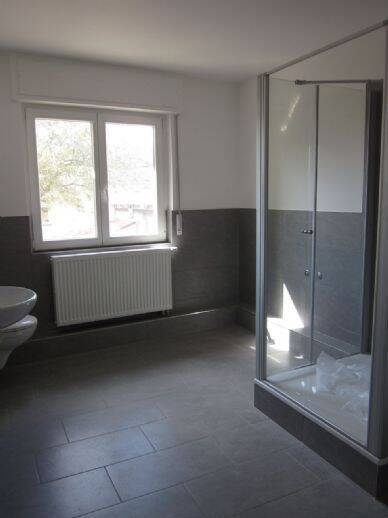 *Ab sofort* 1 Zimmer in netter Wohngemeinschaft in KAHagsfeld zimmer