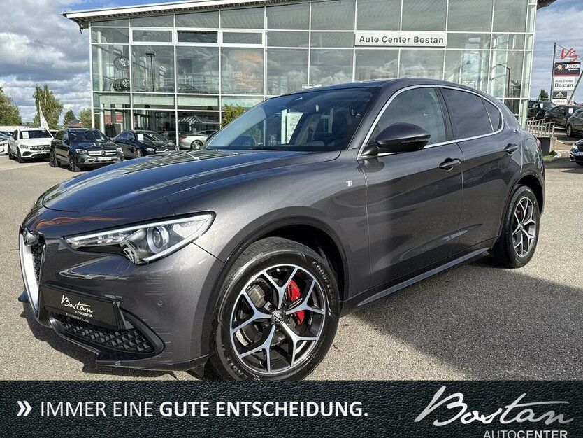Alfa Romeo Stelvio 2.0 TURBO LUSSO TI Q4/PANORAMA/KAMERA 78.436 km 24.900 € Villingen-Schwenningen 78054