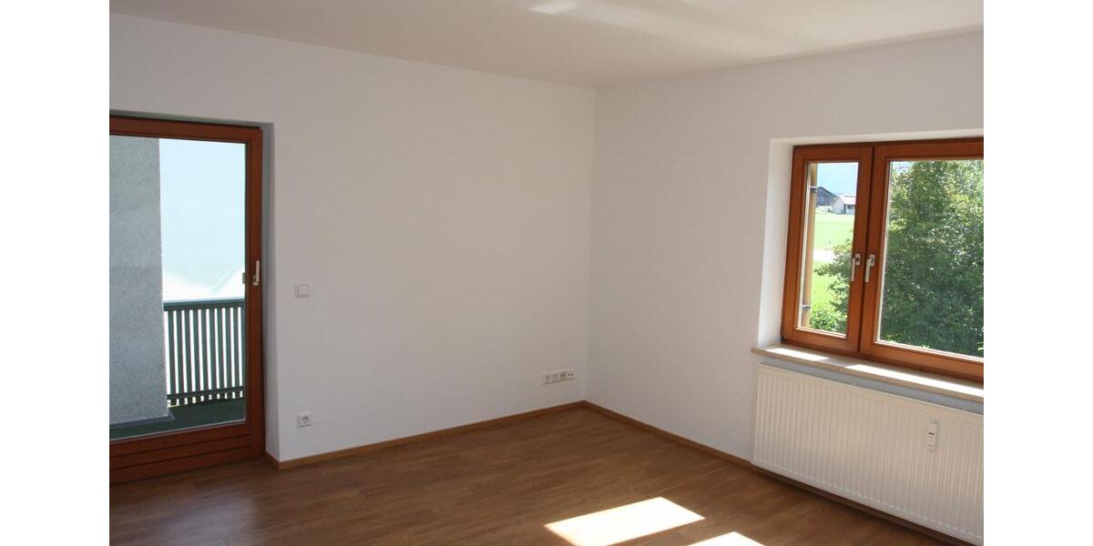 Etagenwohnung Siegsdorf - 3 Zimmer, 61 m&sup2;, 820&euro; | Angebot:26382664