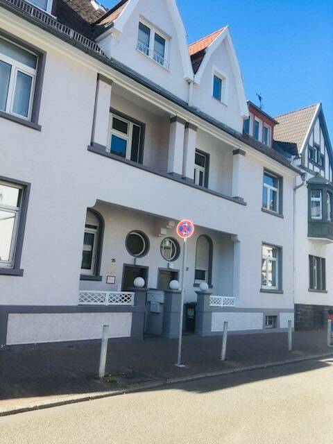 Elegante, renovierte Wohnung in Rödelheim!