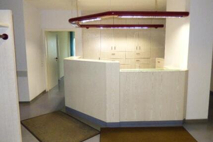 Büro- oder Praxisräume, viel Platz, Top-Zustand, sofort beziehbar zimmer