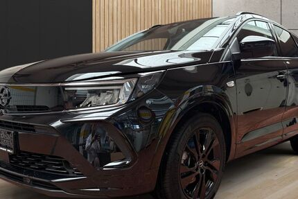Opel Grandland (X) 6.700 km 22.980 &euro; Bad Lauterberg 37431