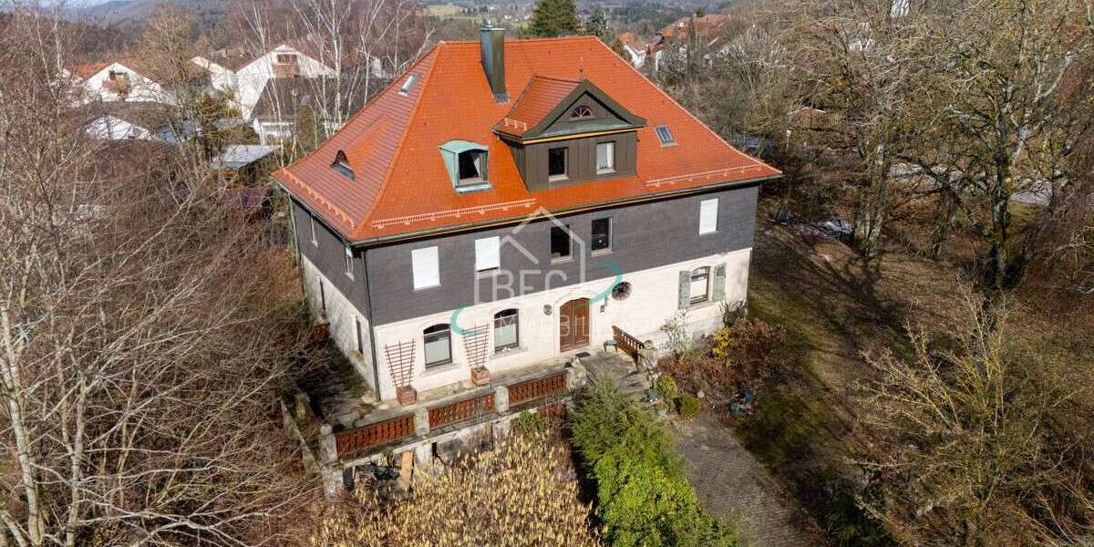 Einfamilienhaus Mainhardt - 10.5 Zimmer, 343 m&sup2;, 989.000&euro; | Angebot:25382151