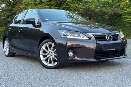 Lexus CT 200h