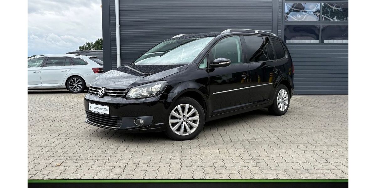 VW Touran 143.200 km 8.990 &euro; Ellerau 25479