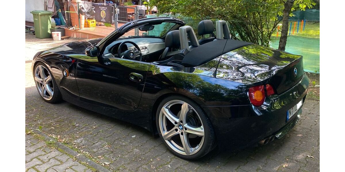 BMW Z4 124.500 km 13.400 &euro; Oberasbach 90522
