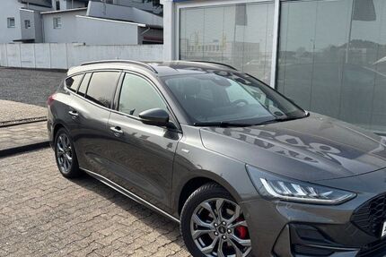 Ford Focus 23.767 km 23.990 &euro; Düren 52351