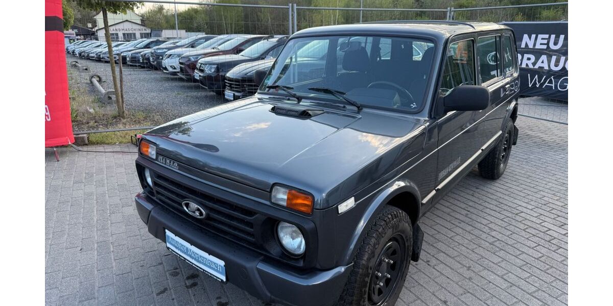 Lada Taiga 101.000 km 10.900 € Mörlenbach 69509