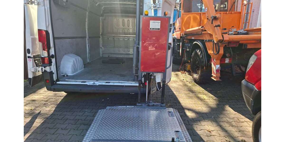 Peugeot Boxer 154.000 km 11.870 &euro; Augsburg 86167