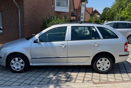 Skoda Fabia 241.000 km 700 &euro; Halle 33790