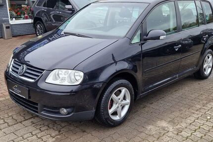 VW Touran 229.000 km 3.950 € Osterode am Harz 37520