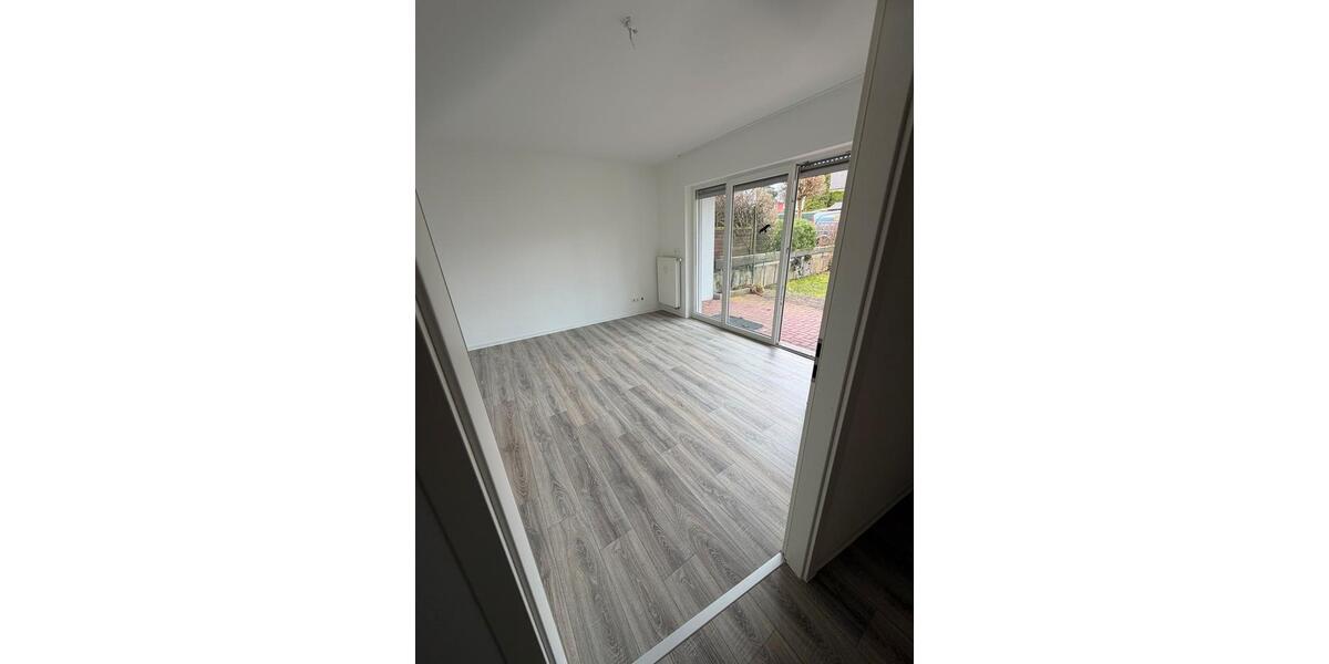 Erdgeschoßwohnung Kassel Fasanenhof - 2 Zimmer, 85 m&sup2;, 780&euro; | Angebot:25571720