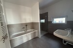 Lichtdurchflutetes Penthouse mit Sonnenterrasse und stilvollem Neubauflair - Einfamilienhaus Neubrandenburg Datzeberg | Angebot:27130830