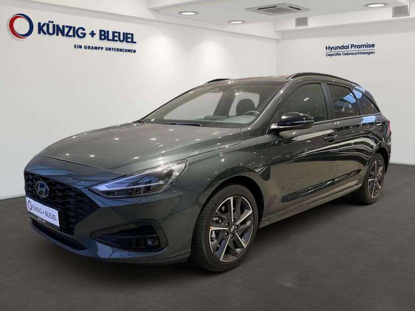 i30