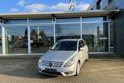 Mercedes B 180