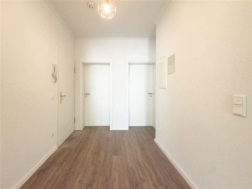 3-Zimmer-Wohnung in Toplage mit Loggia Leerstehend 3 zimmer