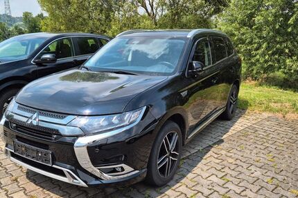 Mitsubishi Outlander 93.779 km 20.990 &euro; Crossen 07613