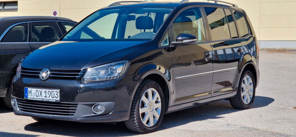 VW Touran 139.000 km 13.299 &euro; Garching 85748