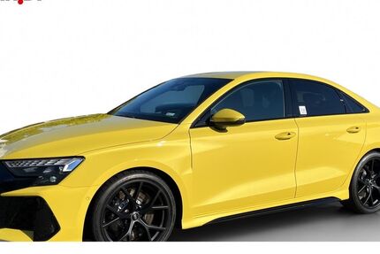 Audi RS3 9.791 km 65.975 € Bernsdorf 09337