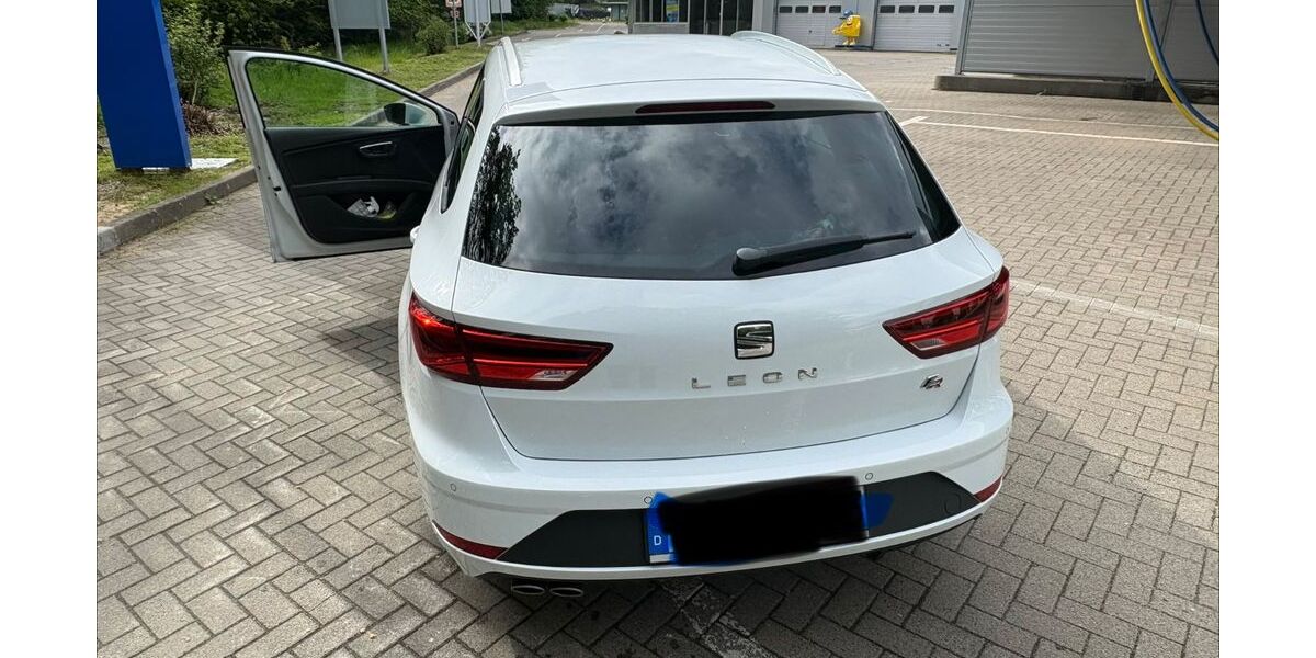 Seat Leon 65.000 km 15.000 &euro; Wrestedt 29559