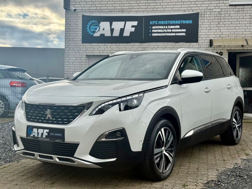Peugeot 5008 185.000 km 13.700 € Münster 48165