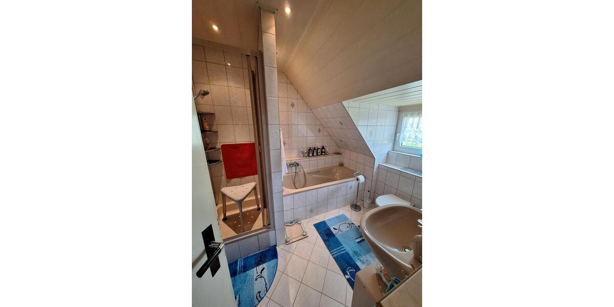 Doppelhaushälfte Bucha - 4 Zimmer, 90 m&sup2;, 165.000&euro; | Angebot:27204316