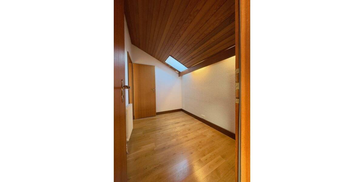 Etagenwohnung Korntal-Münchingen Korntal - 2 Zimmer, 75 m&sup2;, 269.000&euro; | Angebot:26826699