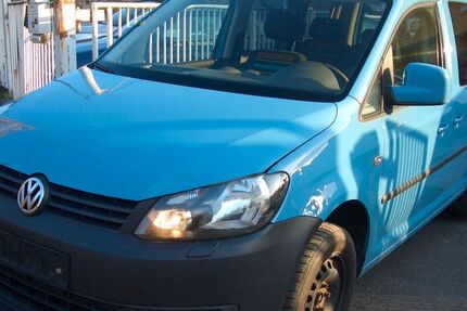 VW Caddy 307.000 km 4.290 &euro; Döbeln 04720