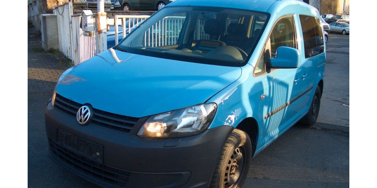 VW Caddy 307.000 km 4.290 &euro; Döbeln 04720
