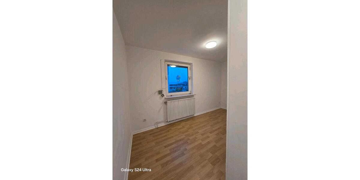 Reihenhaus Peine - 4 Zimmer, 102 m&sup2;, 1.200&euro; | Angebot:25513033