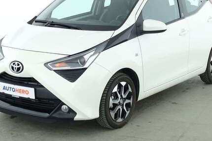 Toyota Aygo 5.317 km 15.990 € Essen 45141