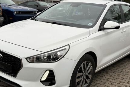 Hyundai i30 235.985 km 7.500 &euro; Hanau 63452