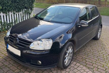 VW Golf 142.000 km 2.500 € Rosdorf 37124