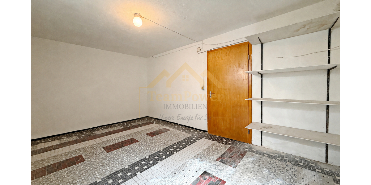 Familienfreundliches EFH mit Garten, Balkon & vielseitigem Souterrain zur Miete - Einfamilienhaus Bad Bramstedt | Angebot:26960572