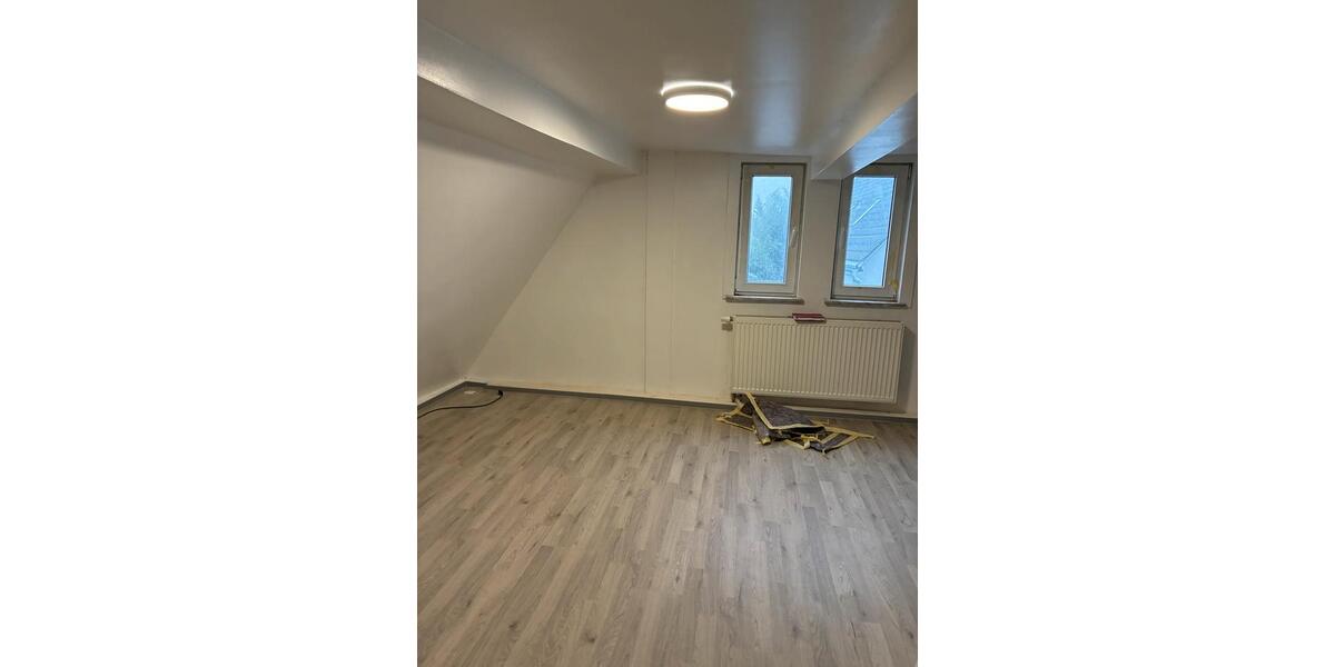 Einfamilienhaus Freiberg am Neckar - 5 Zimmer, 91 m&sup2;, 290.000&euro; | Angebot:24897610