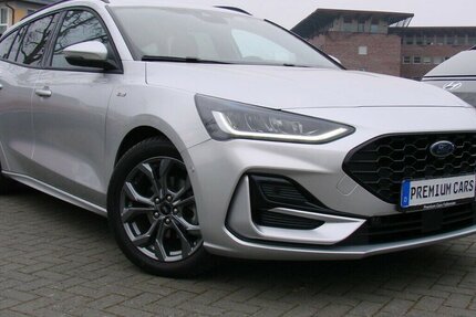 Ford Focus 1.5L TDCi ST-Line X ACC LED AHK HUD Bliss 12.043 km 23.980 &euro; Falkensee 14612