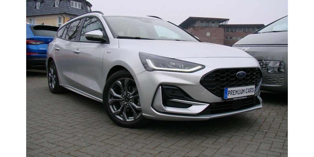 Ford Focus 1.5L TDCi ST-Line X ACC LED AHK HUD Bliss 12.043 km 23.980 &euro; Falkensee 14612