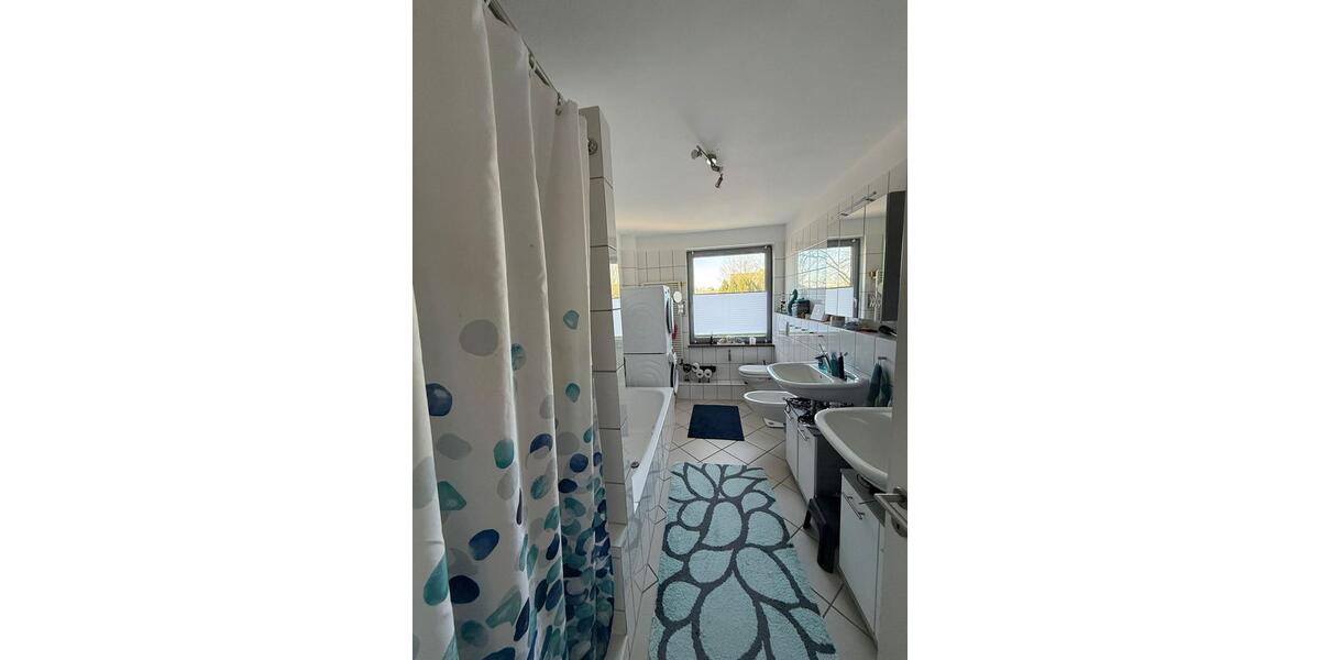 Etagenwohnung Lensahn - 5 Zimmer, 110 m&sup2;, 1.350&euro; | Angebot:26024667