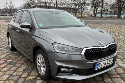 Skoda Fabia 53.000 km 13.999 &euro; Dresden 01307