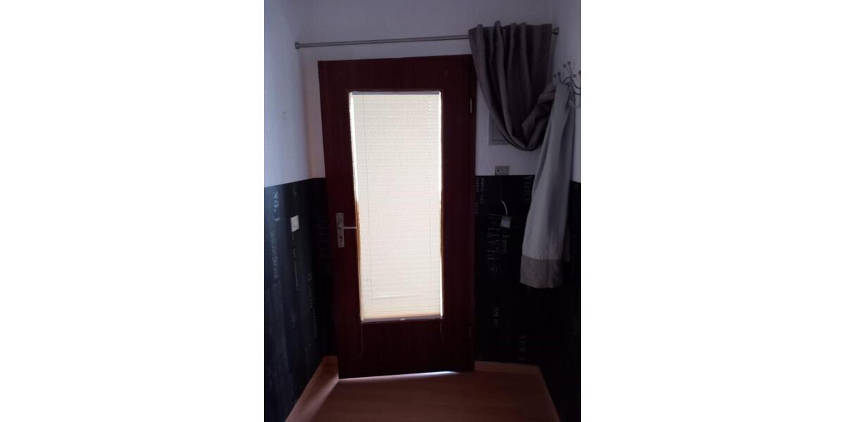 Erdgeschoßwohnung Neunkirchen Heinitz - 3 Zimmer, 80 m&sup2;, 600&euro; | Angebot:26411112
