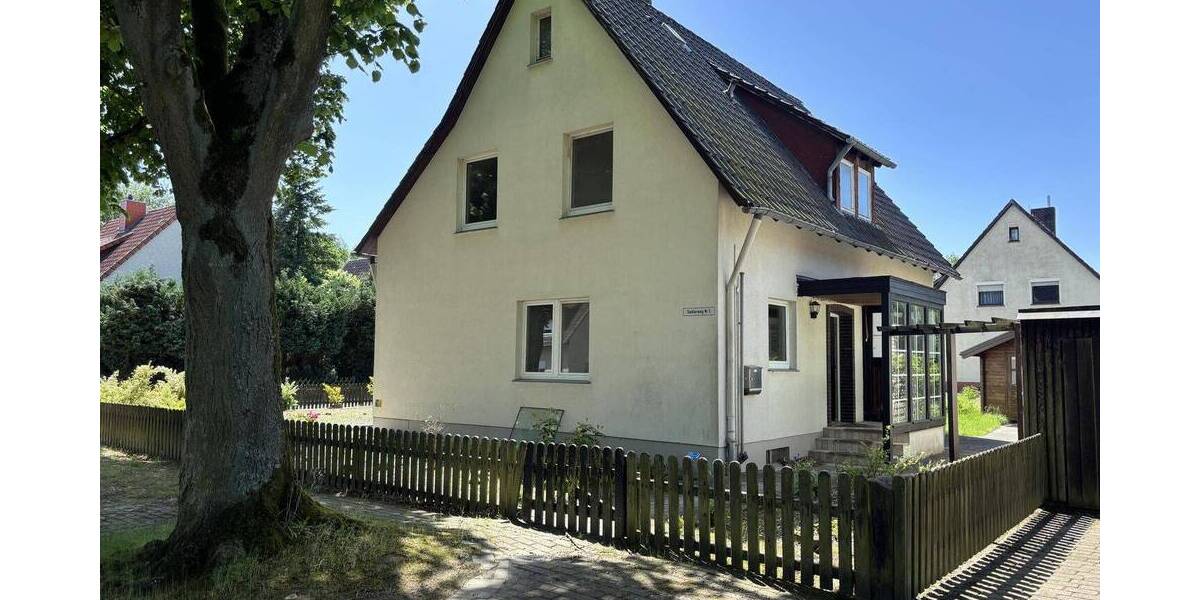 Einfamilienhaus Uelzen Westerweyhe - 5 Zimmer, 104 m&sup2;, 149.000&euro; | Angebot:26825535