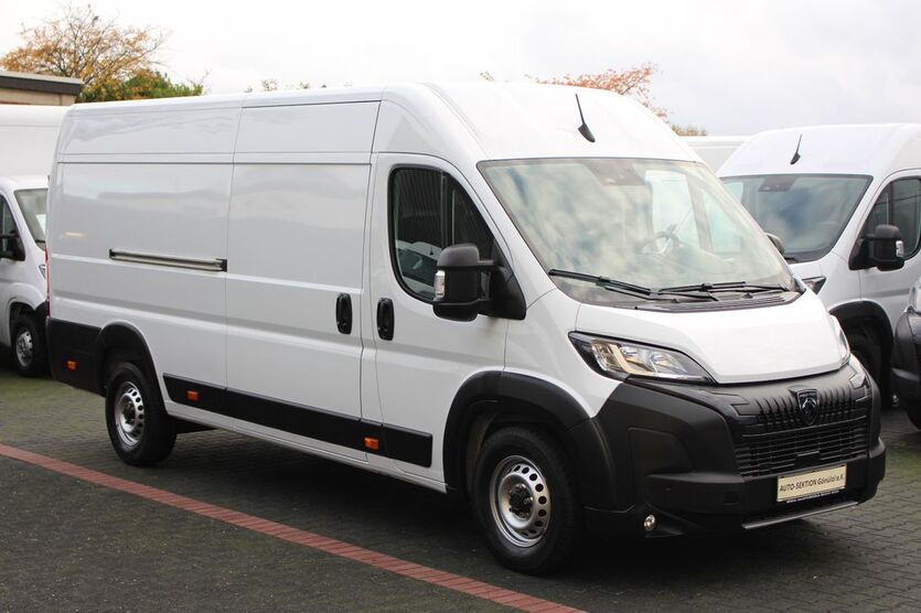 Peugeot Boxer 33.000 km 24.988 € Mönchengladbach 41066